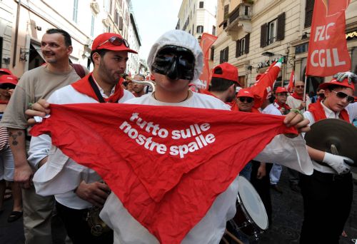 Γενική απεργία στην Ιταλία κατά των μέτρων λιτότητας