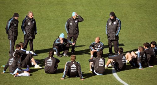 Κλείνει εισιτήριο η Αργεντινή, «μάχη» Γαλλίας – Μεξικού