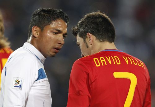 Κανονικά παίζει ο Βίγια, δεν τιμωρήθηκε από τη FIFA