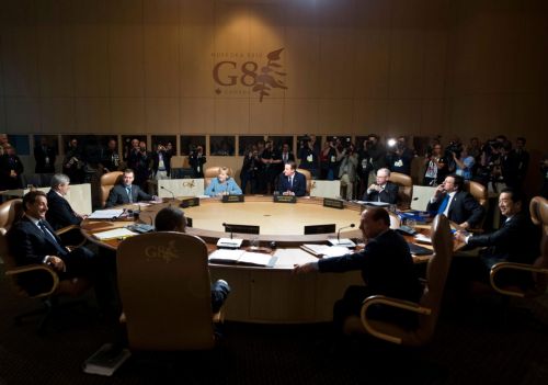 «Εύθραυστη» η παγκόσμια οικονομική ανάκαμψη, συμπεραίνουν οι ηγέτες της G8