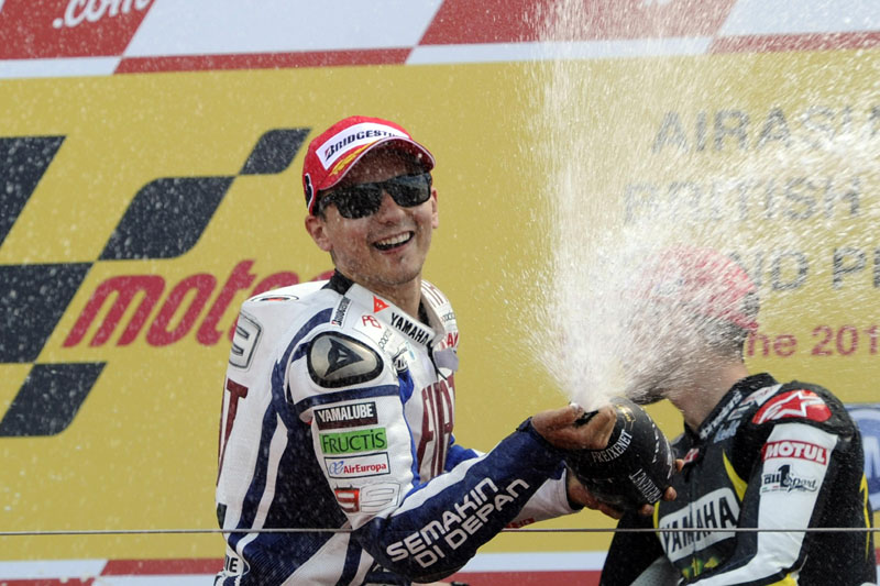 MotoGP Βρετανίας 2010: Επίδειξη ισχύος του Jorge Lorenzo