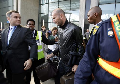 Εντονη κριτική Ζιντάν σε Ντομενέκ