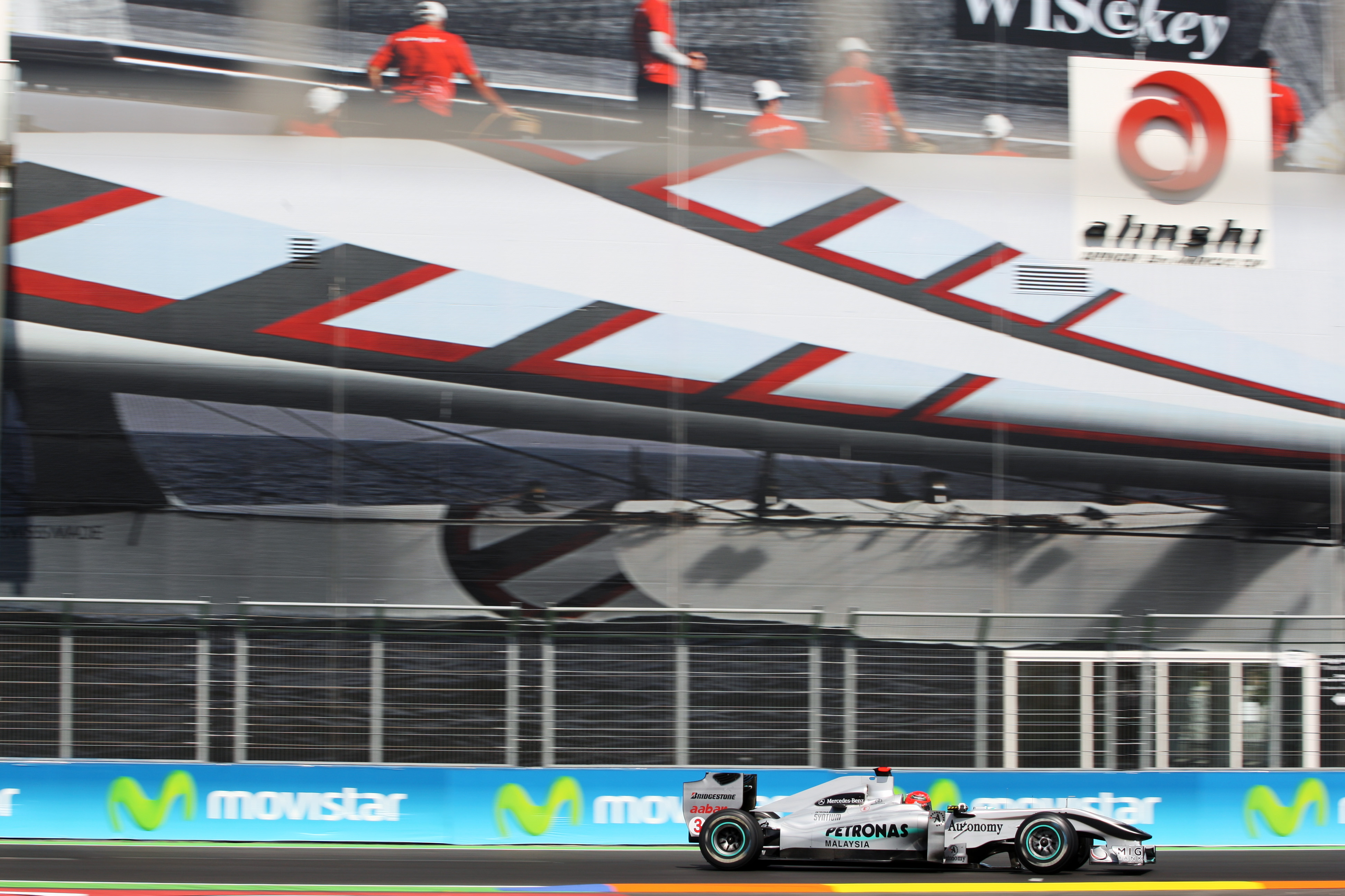 F1 – GP Ευρώπης 2010: Η εξέλιξη του αγώνα LIVE στο in.gr