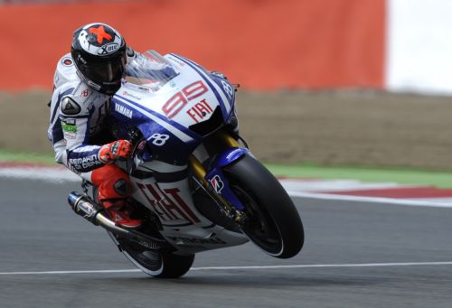 Ο Χόρχε Λορένθο πήρε την pole στο Σίλβερστοουν