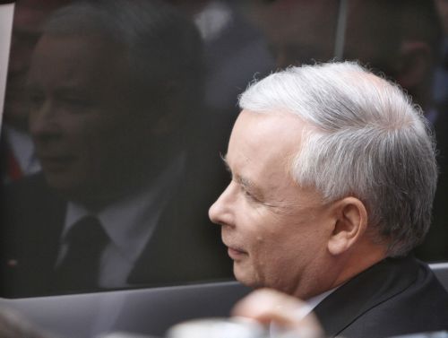 Πρόωρες προεδρικές εκλογές στη Πολωνία για τον αντικαταστάτη του Λεχ Καζίνσκι