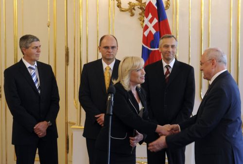 Εντολή σχηματισμού κυβέρνησης έλαβε η αρχηγός της κεντροδεξιάς στη Σλοβακία