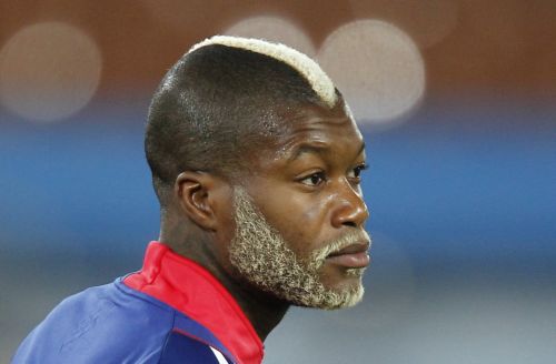 Σισέ στην 11άδα και Ντιαρά αρχηγός