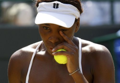 Αποκλεισμός των Γουίλιαμς στο διπλό και ήττα-σοκ για τη Βίνους στο μονό