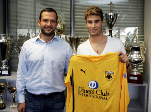 Θέλει τίτλους με την ΑΕΚ ο Έντερ, «κόπηκαν» έξι παίκτες