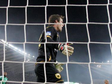 Ανανέωσε ο Αραμπατζής με την ΑΕΚ για τρία χρόνια