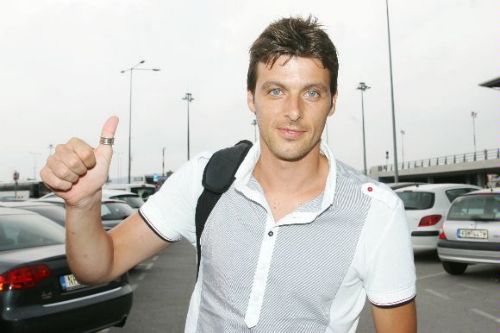 Υπέγραψε για τρία χρόνια στον Άρη ο Οριόλ Φαράν