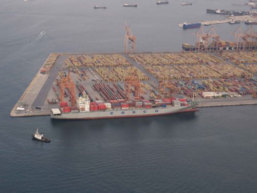 Κινητοποίηση κατοίκων και φορέων του Δήμου Περάματος στο λιμάνι του Πειραιά