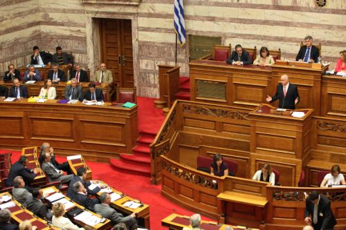 Κόντρα Παπανδρέου – Σαμαρά για οικονομία και διαφάνεια