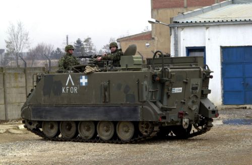 Μειώνεται από το φθινόπωρο η ελληνική δύναμη στο Κόσοβο