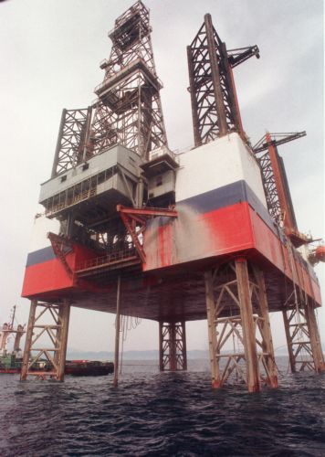 Μέσα στον επόμενο χρόνο η έναρξη ερευνών για πετρέλαιο στα χωρικά ύδατα