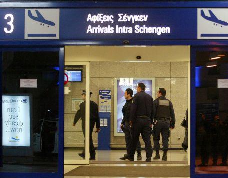 Σύλληψη 19χρονου για διακίνηση κοκαΐνης με τη μέθοδο της κατάποσης