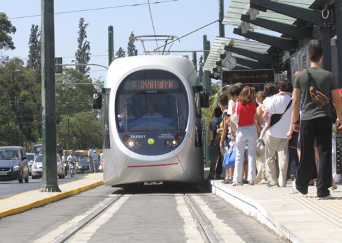 Μαύρη τρύπα στα ταμεία της Τραμ ΑΕ με έλλειμμα 155 εκατ. ευρώ