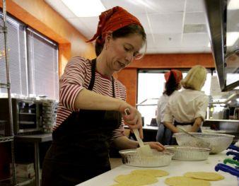 Φορολογικά κίνητρα για ανάσχεση των απολύσεων