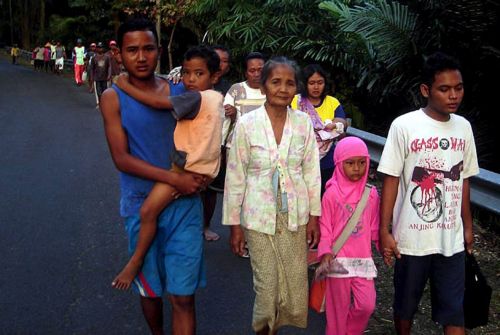Τουλάχιστον δύο νεκροί από τους ισχυρούς σεισμούς στην Παπούα της Ινδονησίας