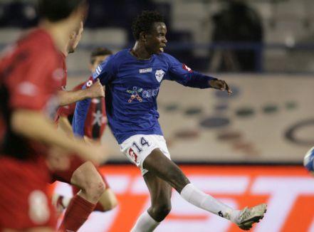 Πρώτος στόχος ο Κουμορτζί και πρόταση στον Παβόν