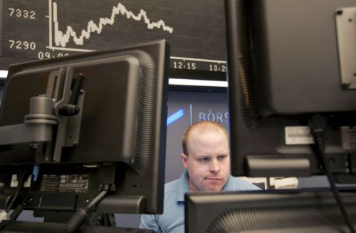 Kατά τέσσερις βαθμίδες υποβάθμισε η Moody’s την Ελλάδα