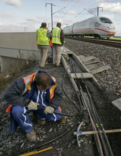 Οκτώ τραυματίες από τον εκτροχιασμό αμαξοστοιχίας στη Σκοτία