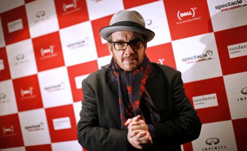 Ακυρώθηκε η συναυλία του Έλβις Κοστέλο, περικοπές στο Φεστιβάλ Πέτρας