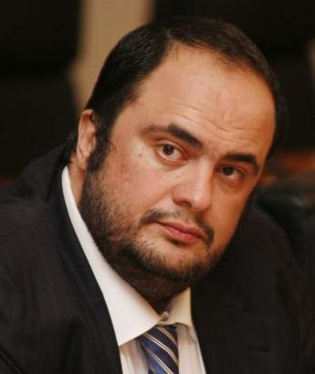 Στο πλευρό του Ολυμπιακού ο Μαρινάκης και στη Γερμανία