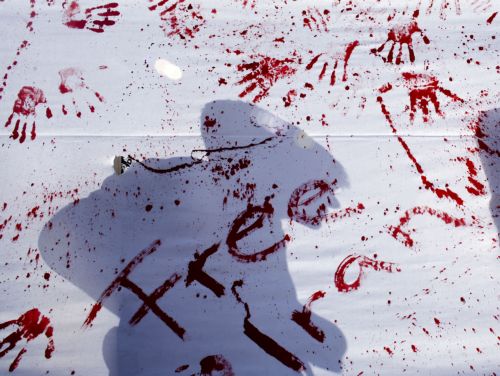 Ακυρώνει η ιρανική αντιπολίτευση διαδηλώσεις φοβούμενη άγρια καταστολή