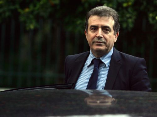 Αιφνιδιαστικές επισκέψεις του Μ.Χρυσοχοΐδη στην περιφέρεια