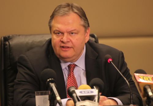 Παραμένει η ελληνική στρατιωτική δύναμη στο Κόσοβο