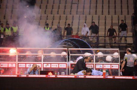 Ο Ολυμπιακός γλίτωσε την «έξωση» από το ΣΕΦ με… όρους