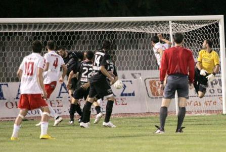 Κλειδώνει την άνοδο ο Πανσερραϊκός…