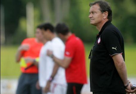 «Μας λείπουν ακόμα 12 παίκτες» είπε ο Λίνεν