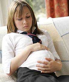 Πρόωρο τοκετό και μικρό νεογνό συνεπάγεται η εφηβική εγκυμοσύνη