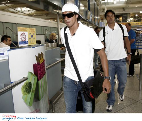 «Πέταξε» για τα Τίρανα ο Ολυμπιακός για να τελειώνει… νωρίς