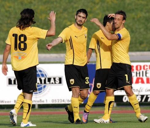 Περίπατος της ΑΕΚ με… τριάρα επί της Σβατς