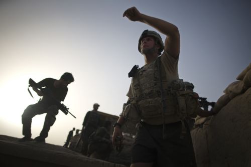 Σε Αμερικανό δεκανέα «συνήθη ύποπτο» τα βλέμματα για τις διαρροές στο Wikileaks