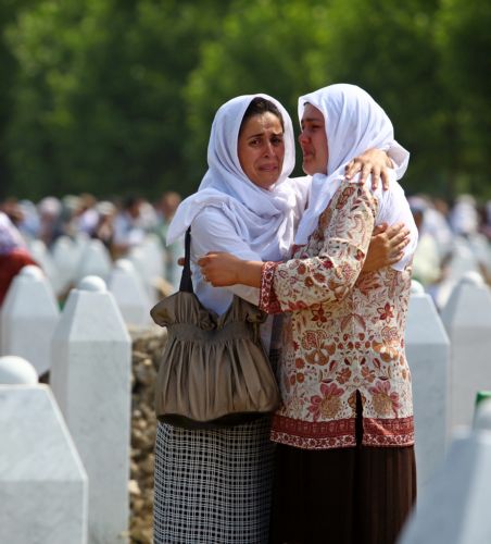 Στην τελετή μνήμης των θυμάτων της Σρμπρένιτσα ο Δ.Δρούτσας