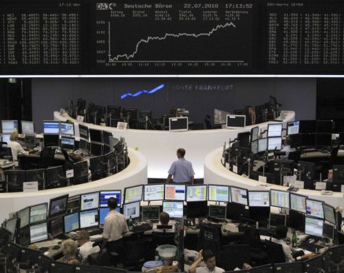 Ισχυρή άνοδος στα ευρωπαϊκά χρηματιστήρια και τη Γουόλ Στριτ την Πέμπτη