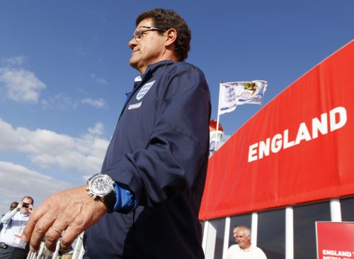 Παραμένει στην Αγγλία ο πλέον ακριβοπληρωμένος Καπέλο