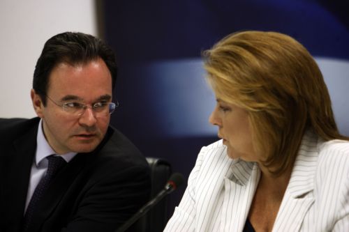 Επιτάχυνση της απελευθέρωσης των κλειστών επαγγελμάτων ζητά η τρόικα