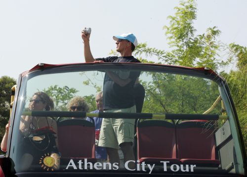 Μείωση 5,3% στις αφίξεις τουριστών από το εξωτερικό το α’ τρίμηνο του 2010