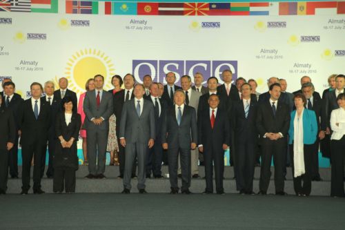 Σειρά επαφών του Δ.Δρούτσα στο περιθώριο της συνόδου του ΟΑΣΕ