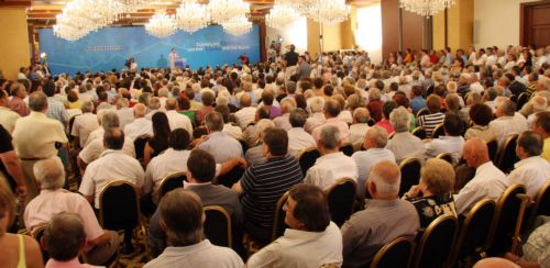 Ομιλία Σαμαρά στα Ιωάννινα με αιχμή την οικονομία και τα εθνικά θέματα