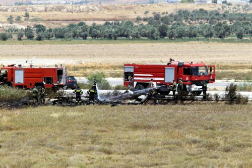 Θρήνος στις κηδείες των δύο πιλότων του μοιραίου «Απάτσι»