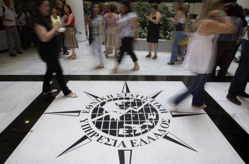 Στη Βουλή η δικογραφία για τα παραποιημένα στοιχεία του ελλείμματος