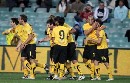 Νίκη επί των Ρέιντζερς και πρωτιά για την ΑΕΚ στο Σίδνεϊ