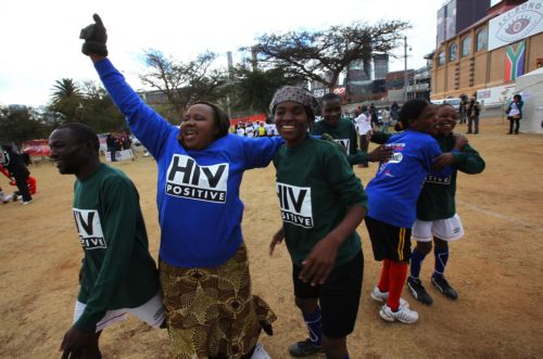 Σε ύφεση η επιδημία AIDS μεταξύ των νέων της Αφρικής