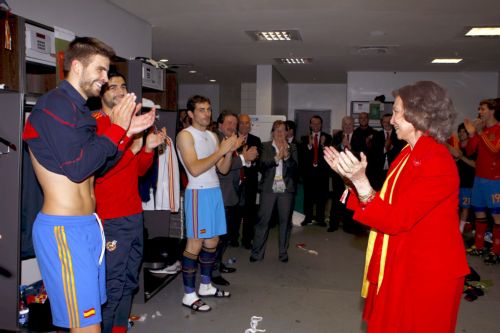 Πρόεδροι 14, βασιλιάς ένας, βασίλισσα μία και ένας πρίγκιπας στον τελικό του Μουντιάλ